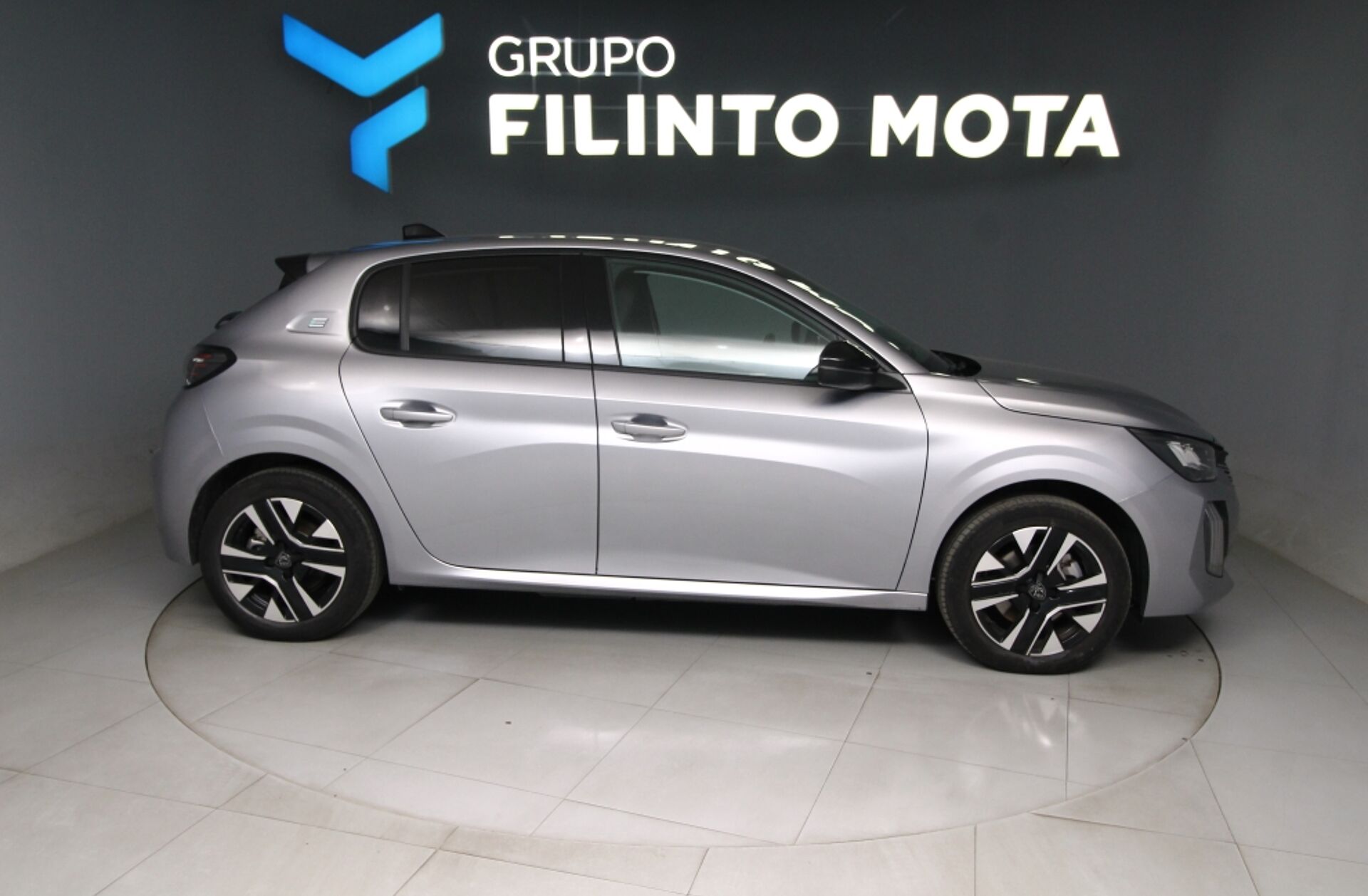 PEUGEOT 208 e- 50 kWh Active